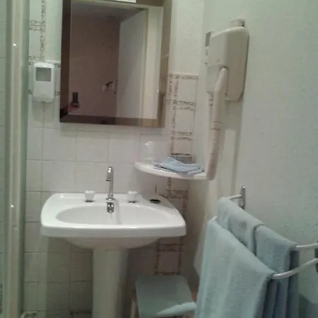 Hotel Saint Martin Bourg-Sainte-Marie